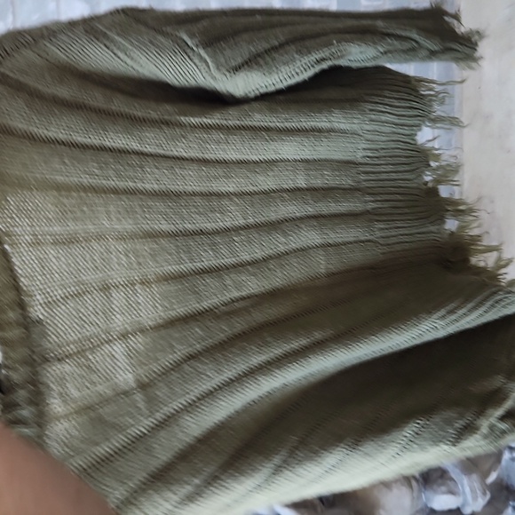 Jolt Sweater Womend Size M Cropped Ribbed Cable Knit Fringe Green - Picture 13 of 13